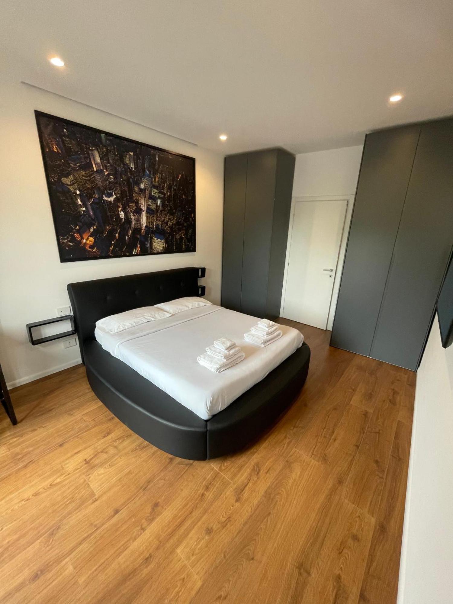 Savoia Luxury Apartment Milano Esterno foto